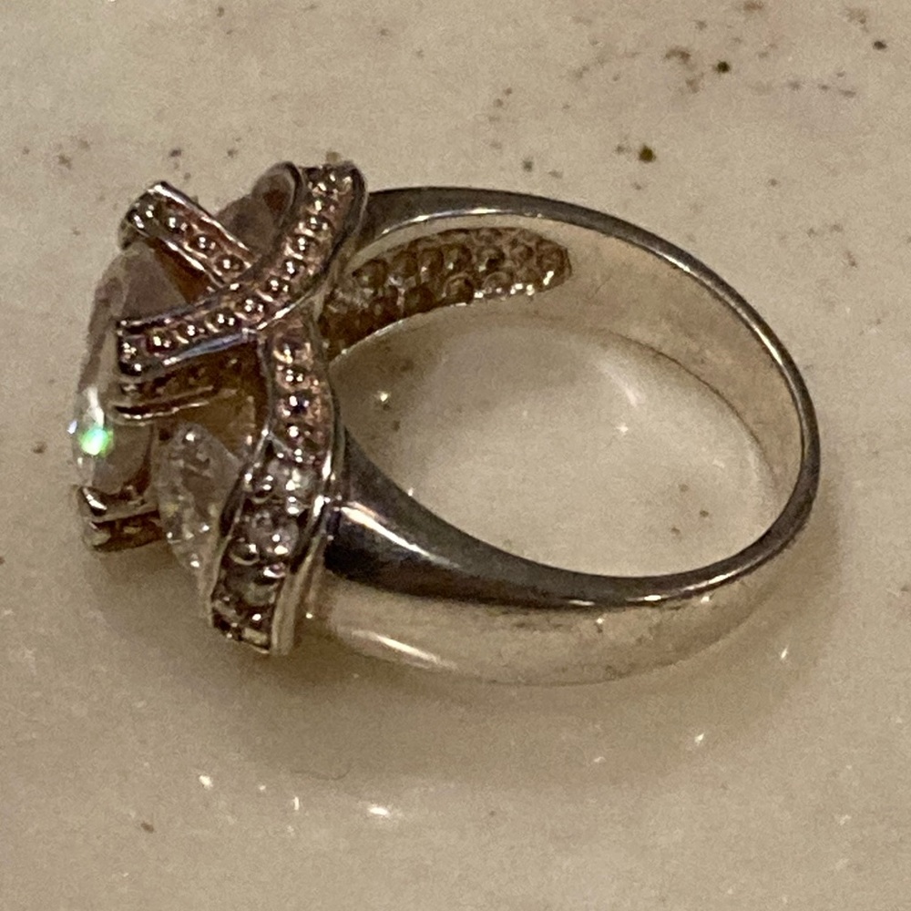 925 Silver Cocktail Ring with Three Large Stones Size 8.5 - Picture 5 of 7
